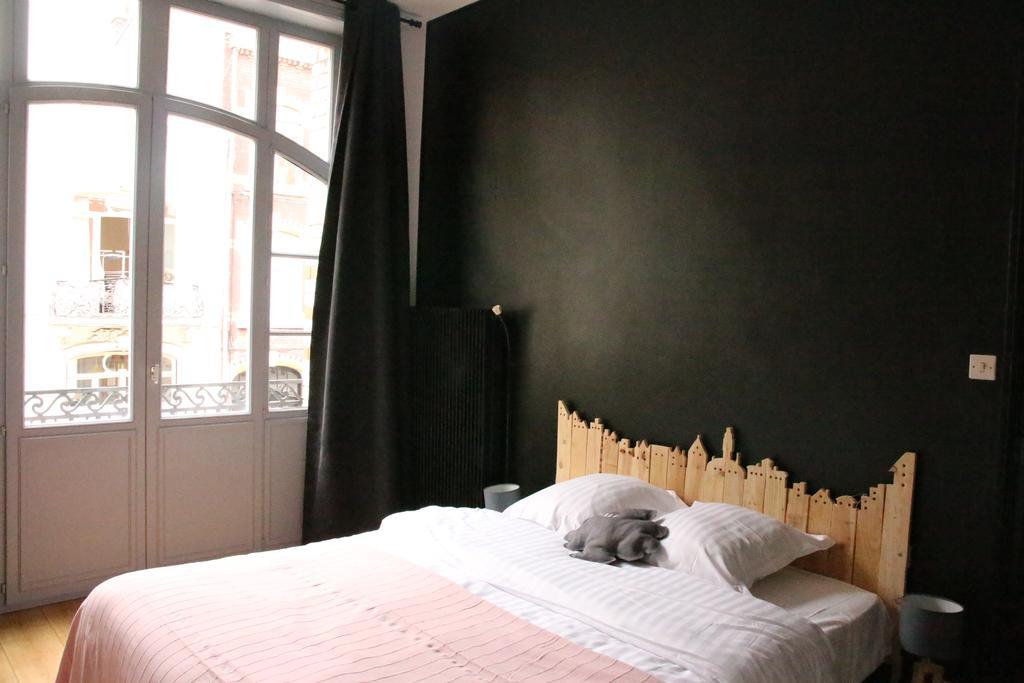 A & V Appart'Hotel Lille Bagian luar foto